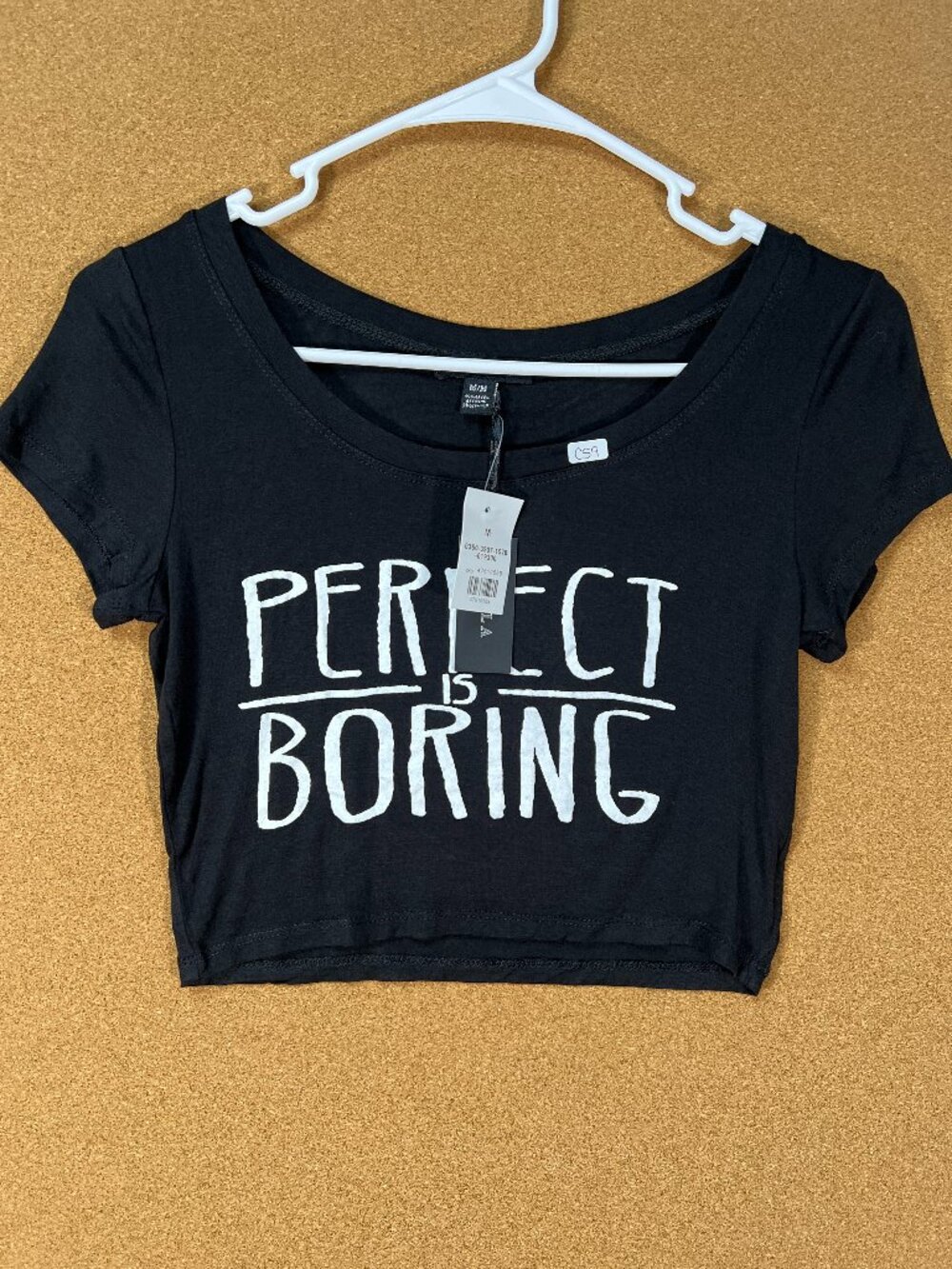 UK2LA Women Crop Top Shirt Medium Black Graphic Tee Short Sleeve NWT